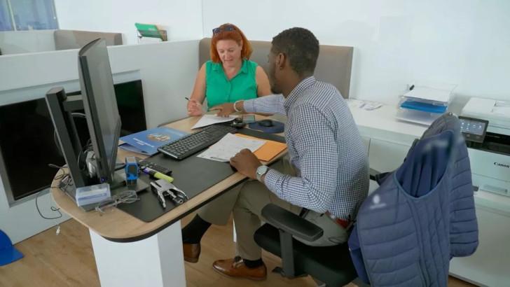 « Ma vie à crédit, le bonheur est dans le prêt ? »